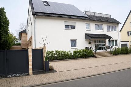 Wohnung Leverkusen - 3 Zimmer, 80 m&sup2;, 1.250&euro; | Angebot:27622325