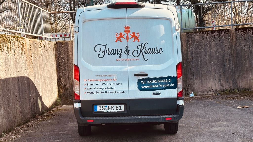 Ford Transit 218.700 km 7.990 &euro; Remscheid 42853