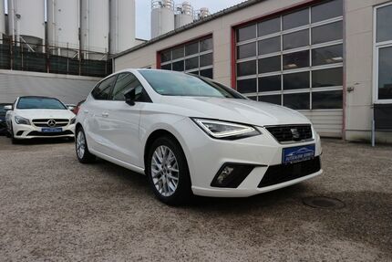 Seat Ibiza 24.624 km 18.360 € Essen 45355