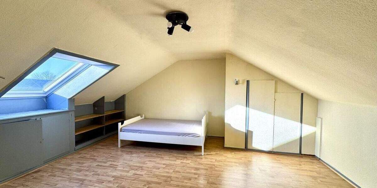 Reihenmittelhaus Erkrath Hochdahl - 6 Zimmer, 118 m&sup2;, 350.000&euro; | Angebot:24792925