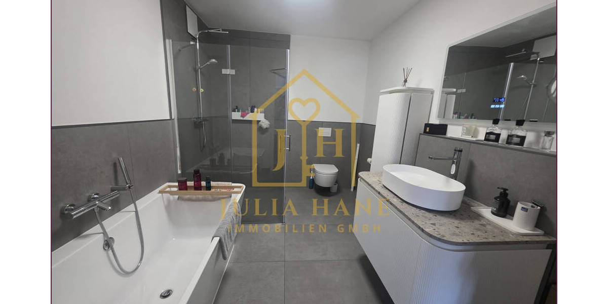 Etagenwohnung Erkrath - 3 Zimmer, 106 m&sup2;, 569.000&euro; | Angebot:26617830