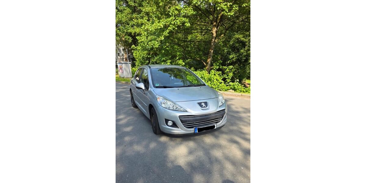 Peugeot 207 67.500 km 4.000 &euro; Wuppertal 42281