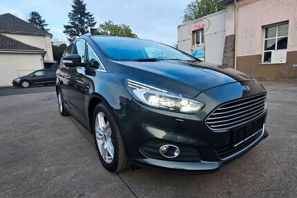 Ford S-Max 91.500 km 18.400 &euro; Neuss 41460