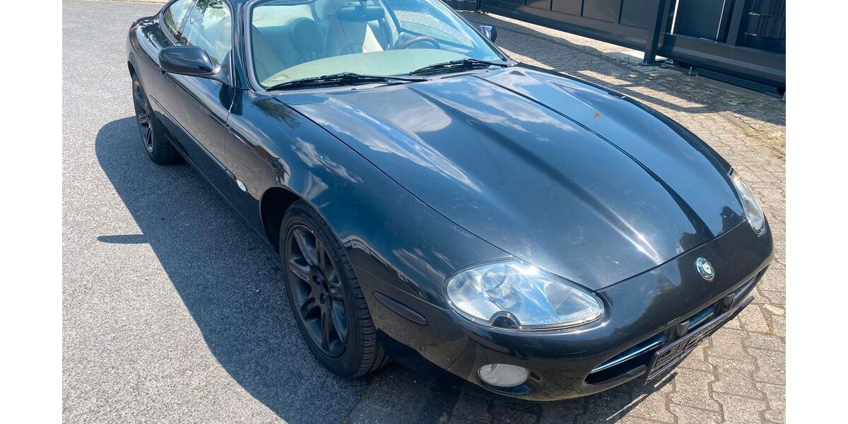 Jaguar XK8 120.000 km 9.900 &euro; Düsseldorf 40219