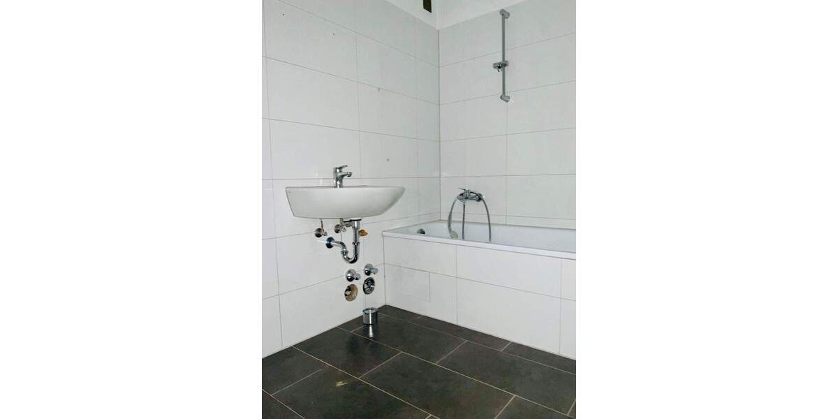 Etagenwohnung Dormagen Hackenbroich - 3 Zimmer, 75 m&sup2;, 675&euro; | Angebot:24832259