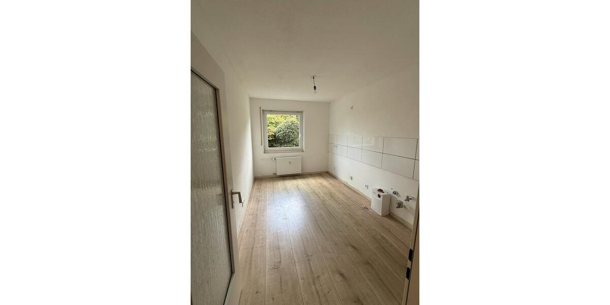 Etagenwohnung Wuppertal Dornap - 2 Zimmer, 67 m&sup2;, 630&euro; | Angebot:27618060