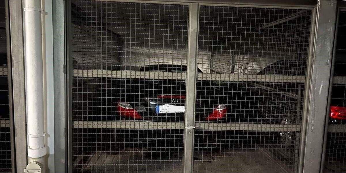 Etagenwohnung Düsseldorf Mörsenbroich - 2 Zimmer, 68 m&sup2;, 280.000&euro; | Angebot:25984413