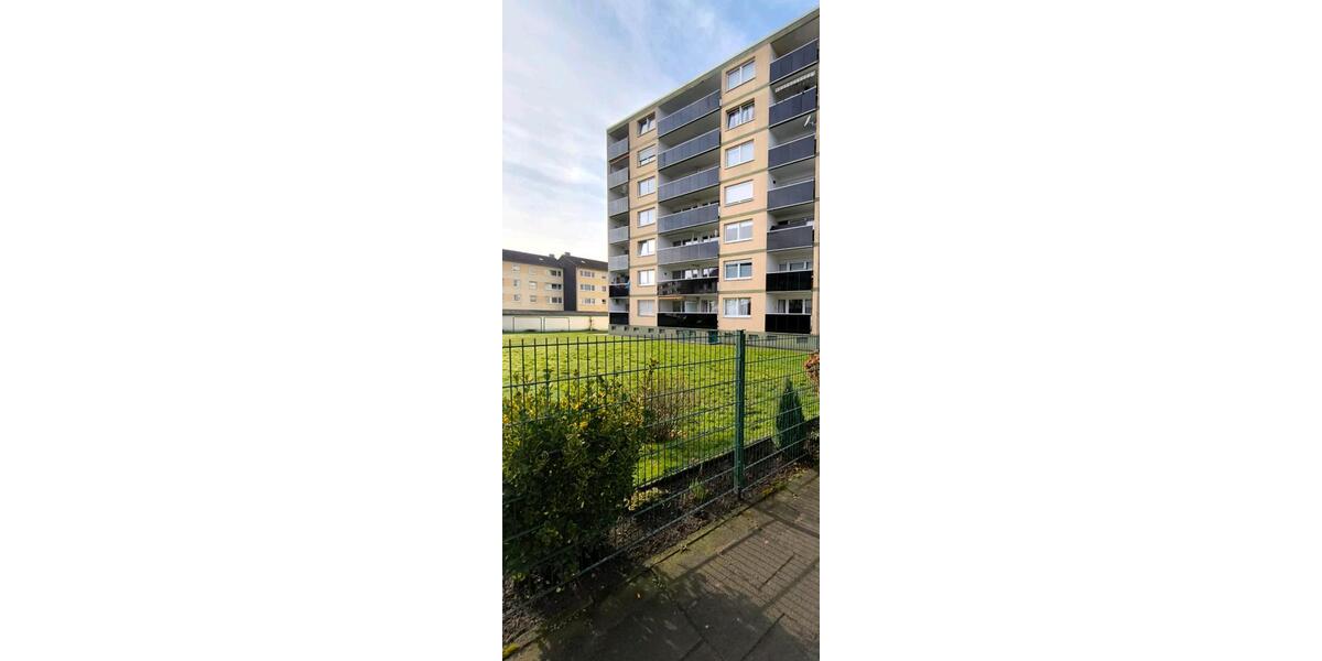 Etagenwohnung Leverkusen Bergisch Neukirchen - 2 Zimmer, 63 m&sup2;, 175.000&euro; | Angebot:25982507