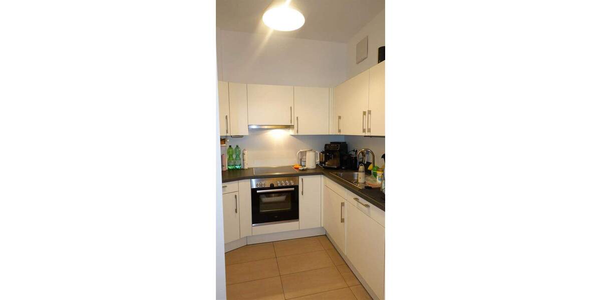 Etagenwohnung Düsseldorf Flingern Nord - 3 Zimmer, 85 m&sup2;, 1.375&euro; | Angebot:24781080