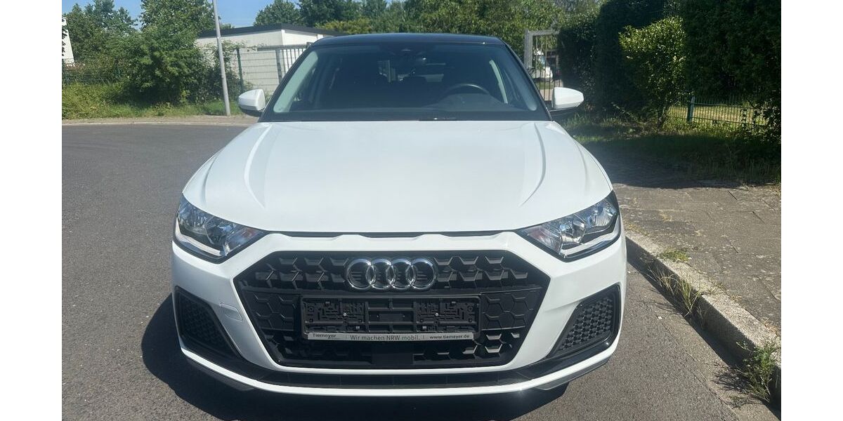 Audi A1 28.295 km 21.499 &euro; Düsseldorf 40231