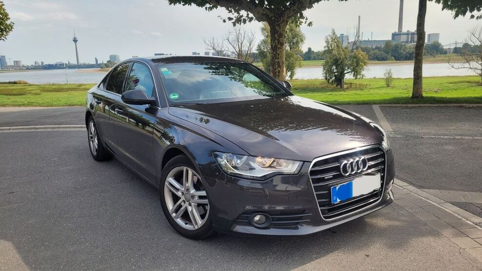 Audi A6 144.900 km 14.400 € Düsseldorf 40549