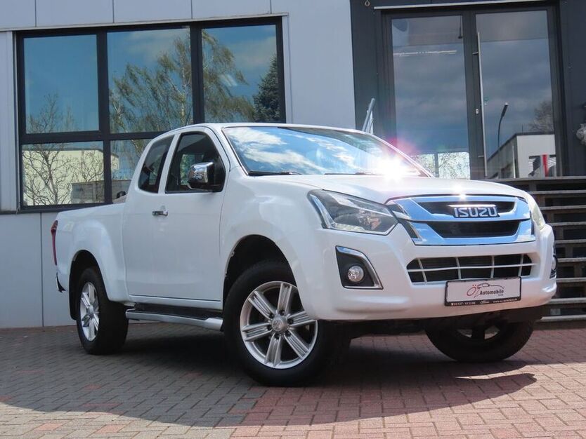 D-Max