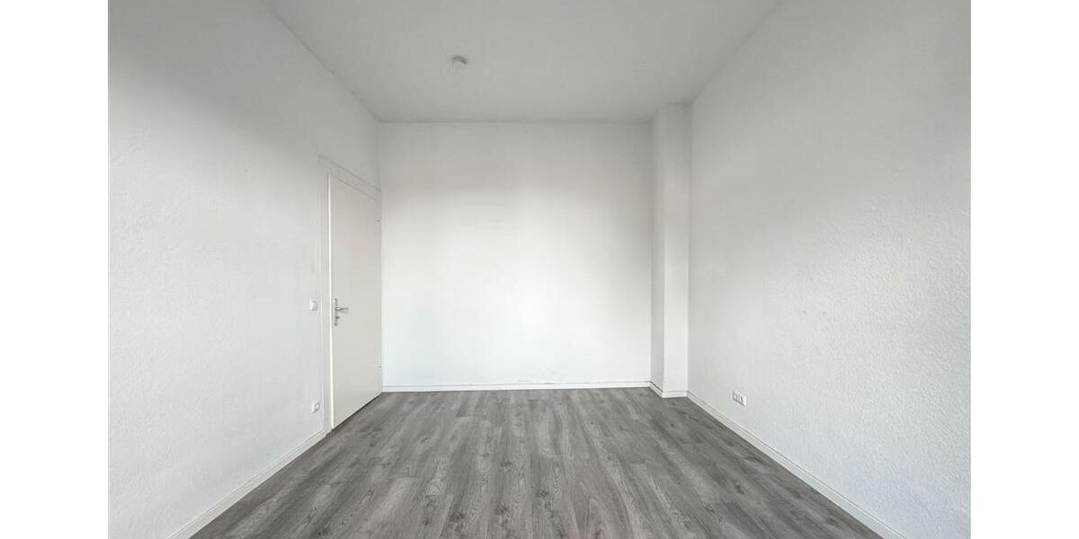 Etagenwohnung Düsseldorf Flingern Süd - 3 Zimmer, 83 m&sup2;, 1.300&euro; | Angebot:25813925