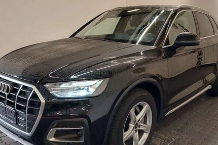 Audi Q5 208.000 km 24.400 € Hilden 40721