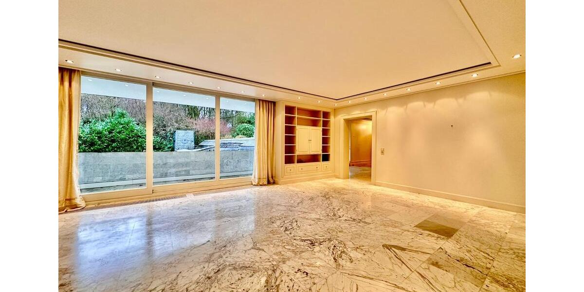 Etagenwohnung Wuppertal Gemarkung Barmen - 5 Zimmer, 230 m&sup2;, 2.500&euro; | Angebot:24302247