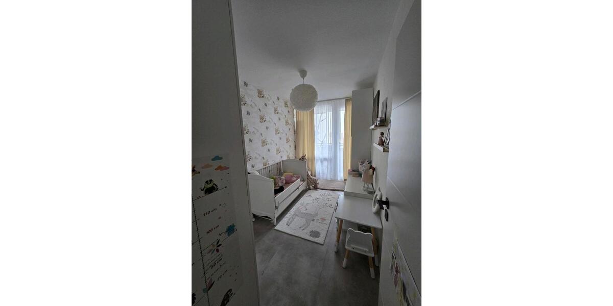 Etagenwohnung Ratingen Tiefenbroich - 3 Zimmer, 92 m&sup2;, 320.000&euro; | Angebot:24682526