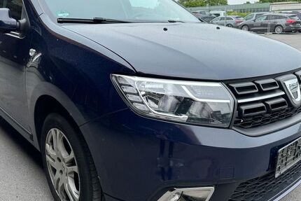 Dacia Logan 149.000 km 4.000 &euro; Wuppertal 42389