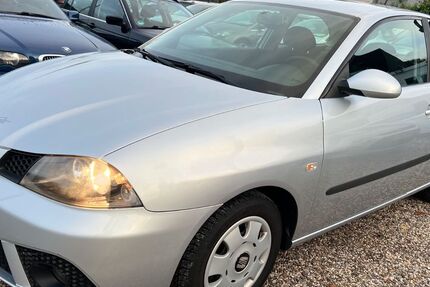 Seat Ibiza 137.000 km 2.999 € Essen 45355