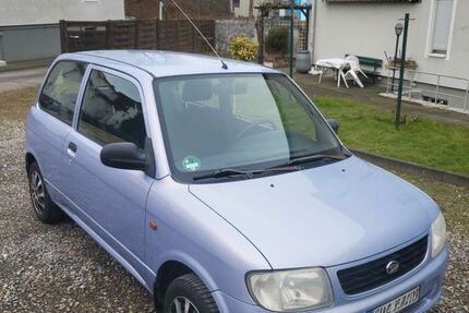 Daihatsu Cuore 93.000 km 1.100 &euro; Solingen 42697