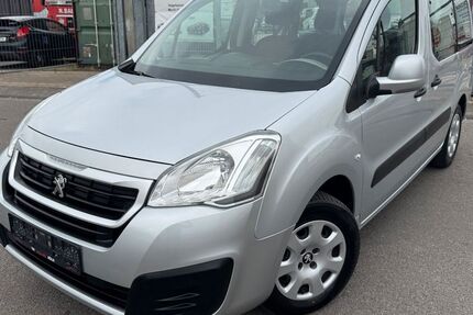 Peugeot Partner 86.150 km 7.990 € Köln 50827