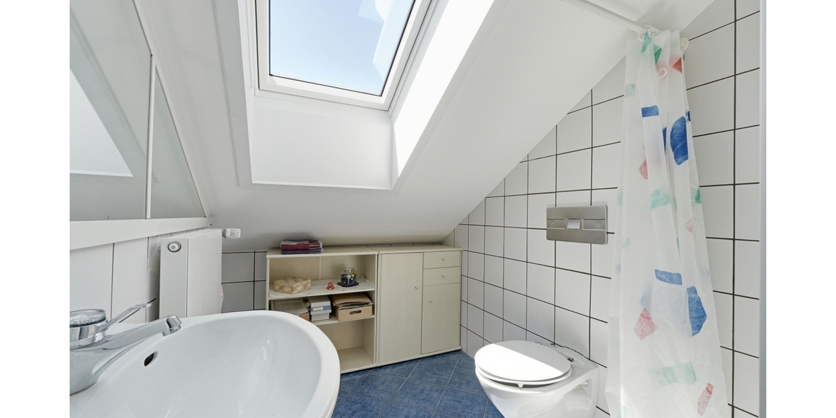 Modernisiert & energieeffizient! 161 m² Wohnkomfort mit Wärmepumpe, PV-Anlage in einer Sackgasse. - Reihenmittelhaus Pulheim | Angebot:27212381