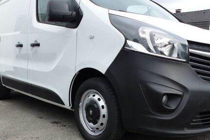 Opel Vivaro 131.000 km 8.900 &euro; Solingen 42699