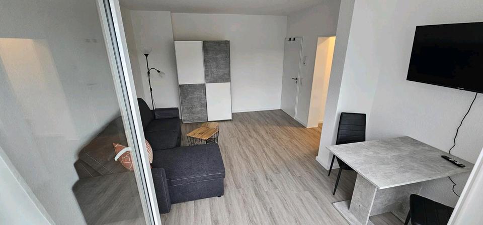 Dachgeschoßwohnung Köln Mülheim - 1 Zimmer, 30 m&sup2;, 790&euro; | Angebot:26652573