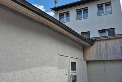 MFH m Anbau als Hobbywerkstatt, kl. Gewerbe, selbst. Handwerker zimmer