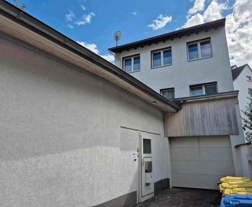 MFH m Anbau als Hobbywerkstatt, kl. Gewerbe, selbst. Handwerker zimmer