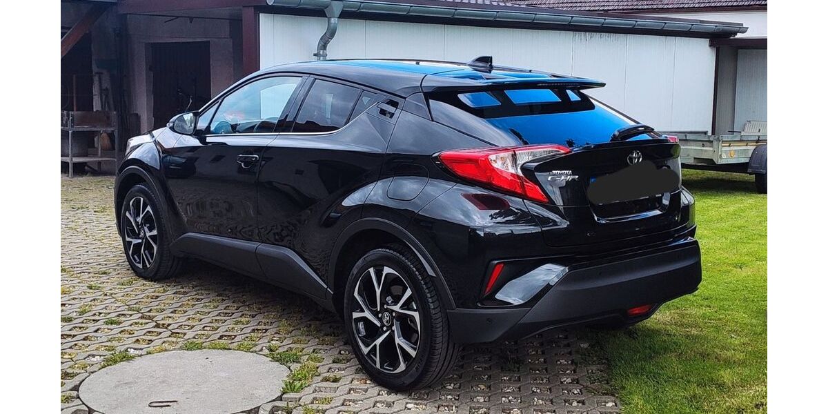 Toyota C-HR 140.000 km 12.500 &euro; Radevormwald 42477