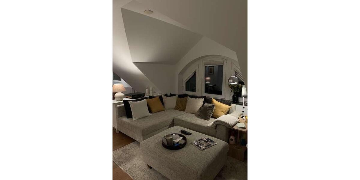 Etagenwohnung Düsseldorf Stadtmitte - 2 Zimmer, 52 m&sup2;, 1.350&euro; | Angebot:24363858