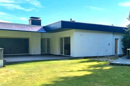 Haus Wuppertal Gemarkung Langerfeld - 6 Zimmer, 180 m&sup2;, 2.200&euro; | Angebot:24837657