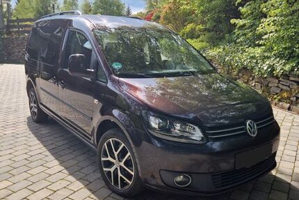 VW Caddy Maxi 204.000 km 15.990 &euro; Wermelskirchen 42929