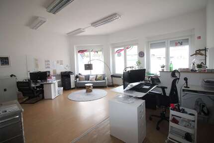 Gewerbeobjekt Remscheid Rath - 750&euro; | Angebot:25862131