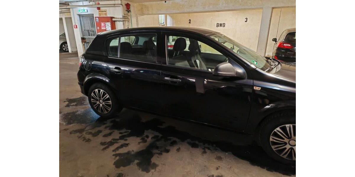 Opel Astra 252.000 km 5.000 &euro; Düsseldorf, Bilk 40225