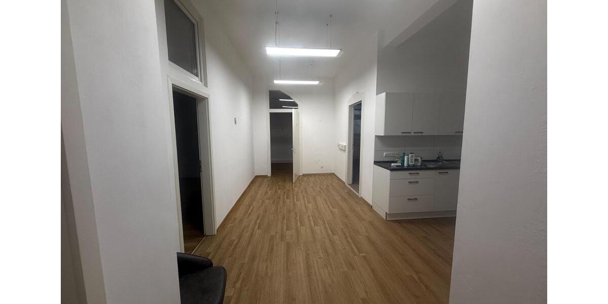 Gewerbeobjekt Leverkusen Alkenrath - 400&euro; | Angebot:25867650