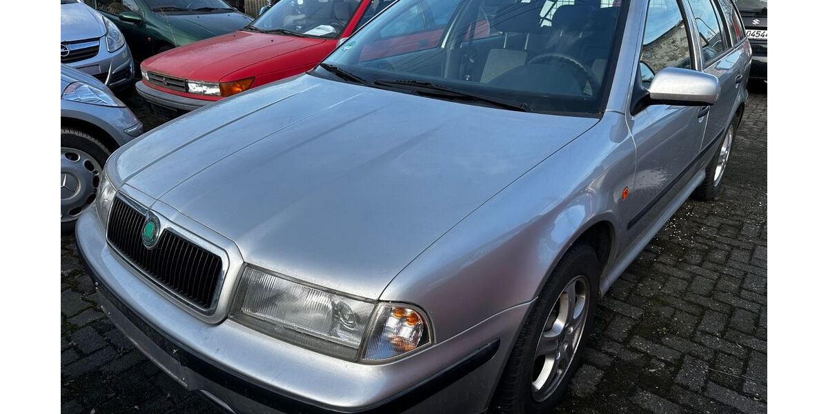 Skoda Octavia 262.900 km 999 &euro; Köln 51145