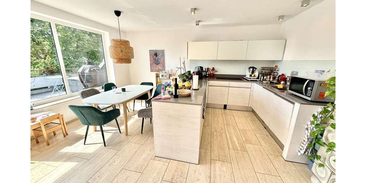 Etagenwohnung Düsseldorf Grafenberg - 5 Zimmer, 124 m&sup2;, 2.050&euro; | Angebot:26901076