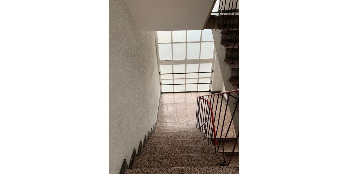 Etagenwohnung Düsseldorf Pempelfort - 2 Zimmer, 40 m&sup2;, 1.460&euro; | Angebot:24625381