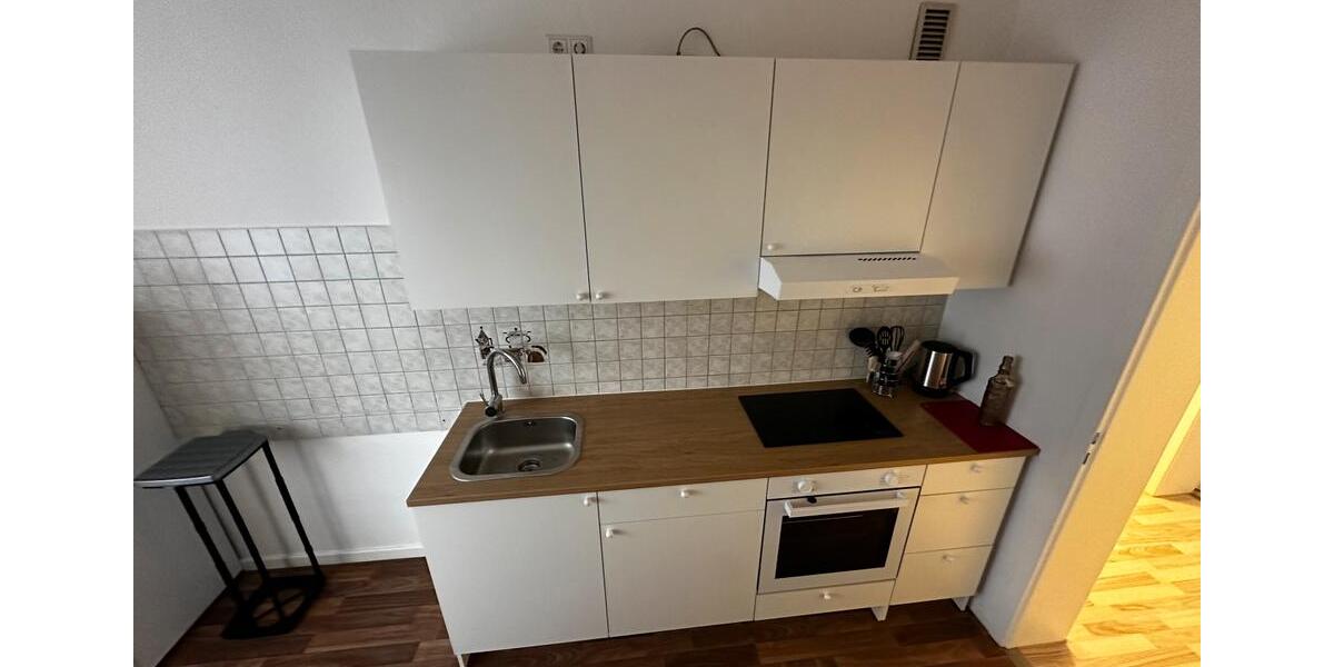 Etagenwohnung Remscheid Reinshagen - 1 Zimmer, 35 m&sup2;, 400&euro; | Angebot:25920242
