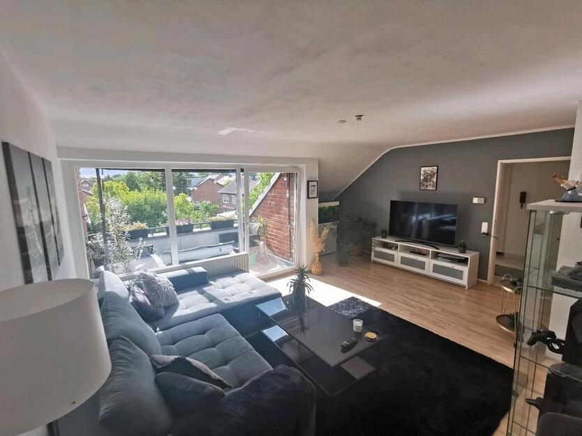 Helle 2-Zimmer Wohnung in Neuss Uedesheim zimmer