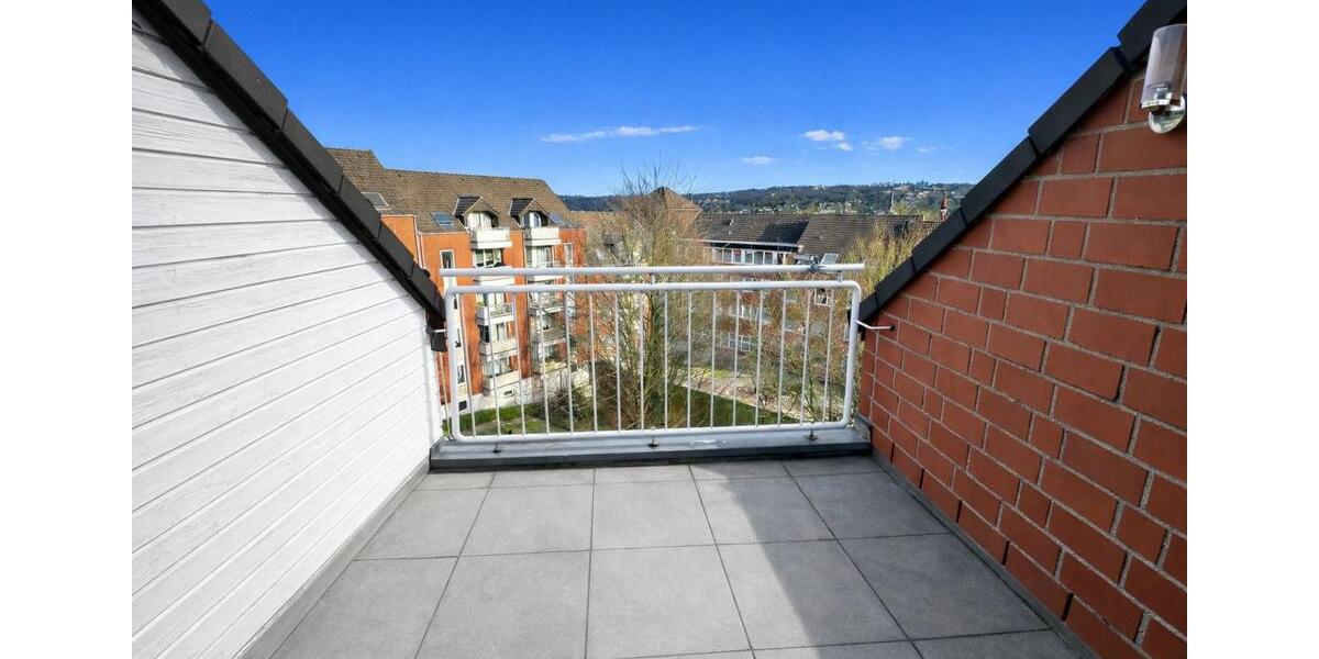 Dachgeschoßwohnung Wuppertal Dornap - 2 Zimmer, 65 m&sup2;, 159.000&euro; | Angebot:24727949