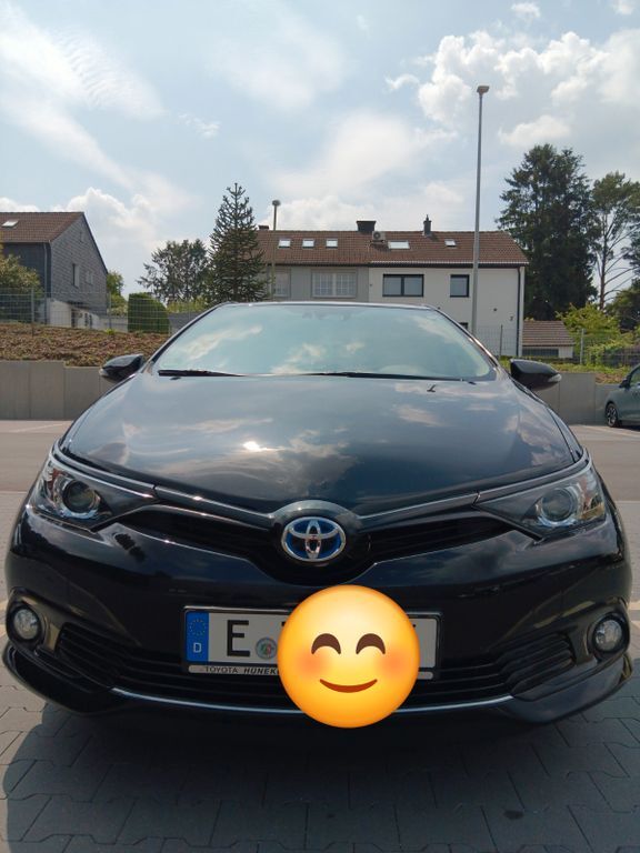 Toyota Auris 73.000 km 16.000 € Essen 45141