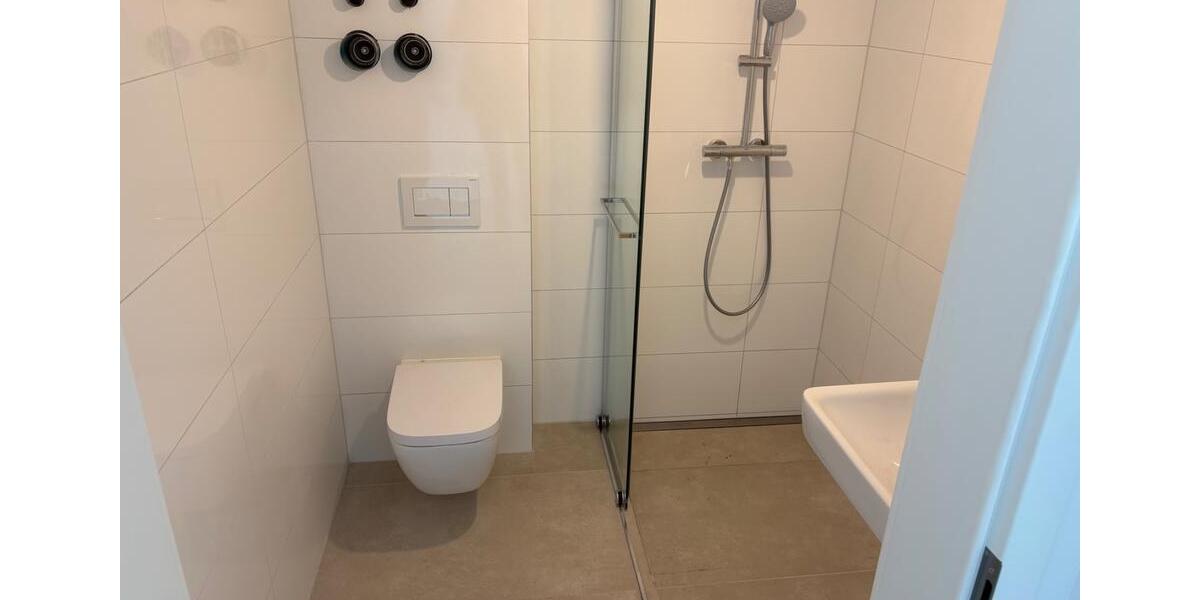 Terrassenwohnung Bergisch Gladbach - 1 Zimmer, 30 m&sup2;, 600&euro; | Angebot:27577983