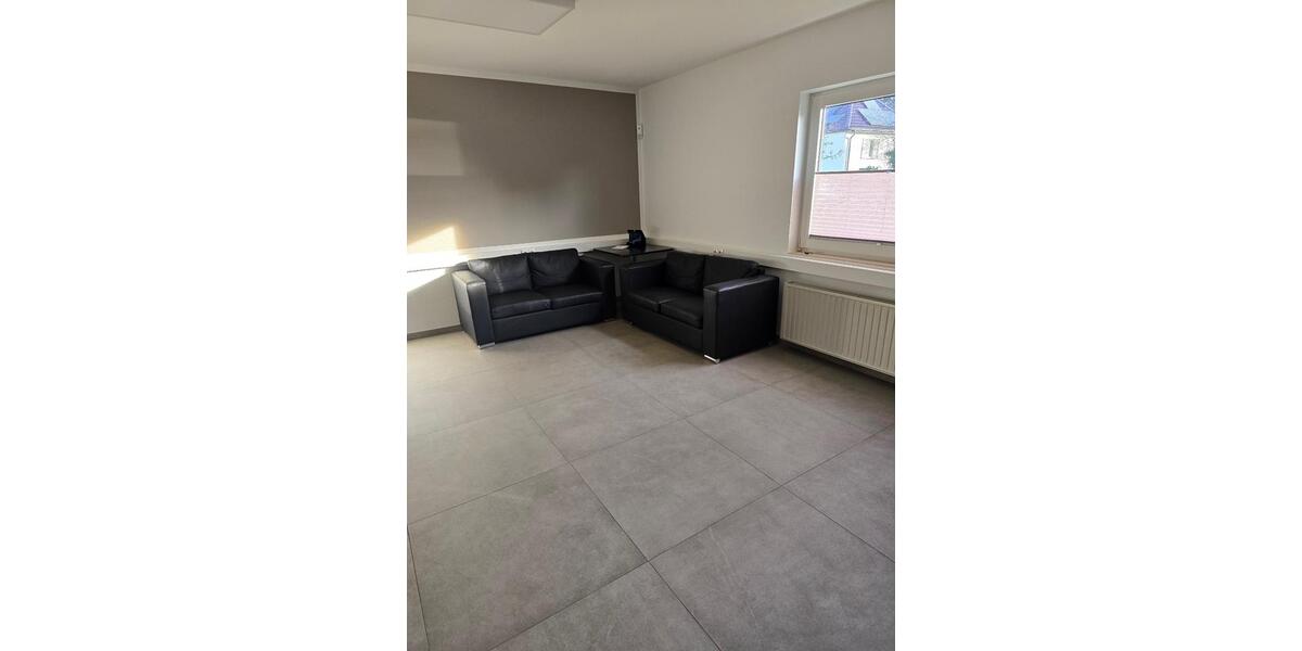 Gewerbeobjekt Leverkusen Bürrig - 690&euro; | Angebot:25663013