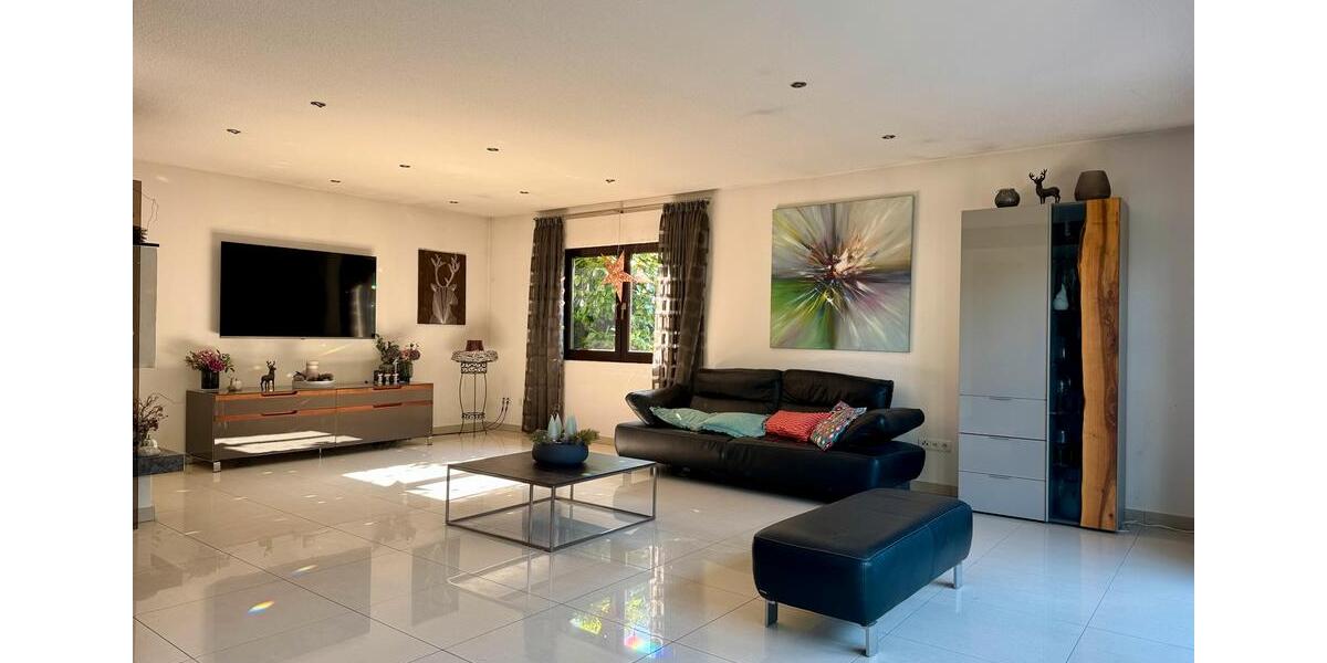 Doppelhaushälfte Wermelskirchen - 7 Zimmer, 177 m&sup2;, 619.000&euro; | Angebot:27033514
