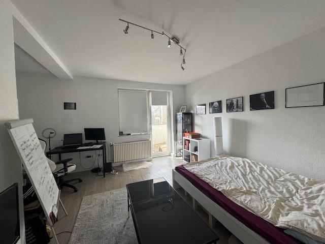 Etagenwohnung Düsseldorf Pempelfort - 1 Zimmer, 34 m&sup2;, 435&euro; | Angebot:25882856