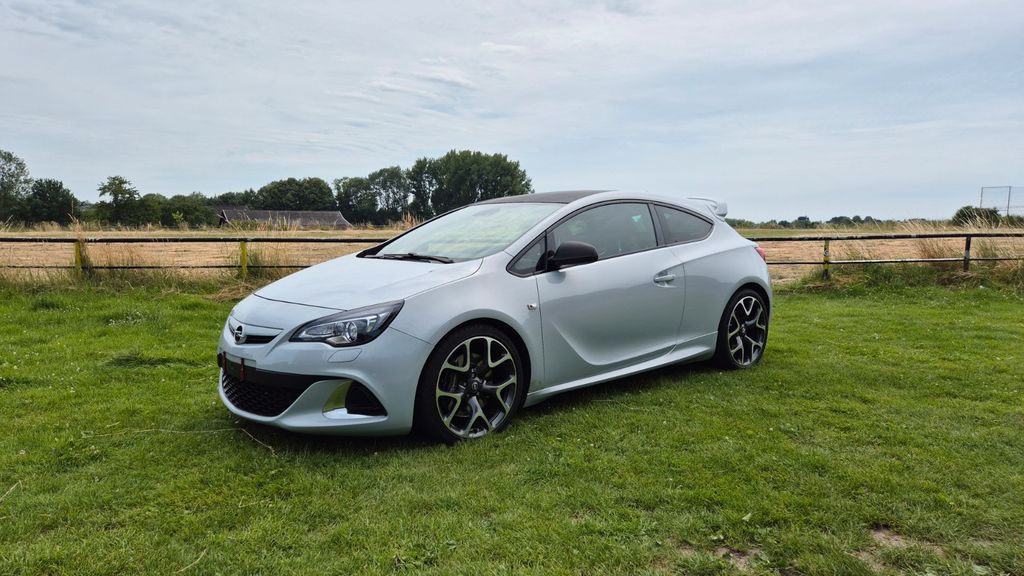Opel Astra 67.300 km 16.400 &euro; Leverkusen 51377