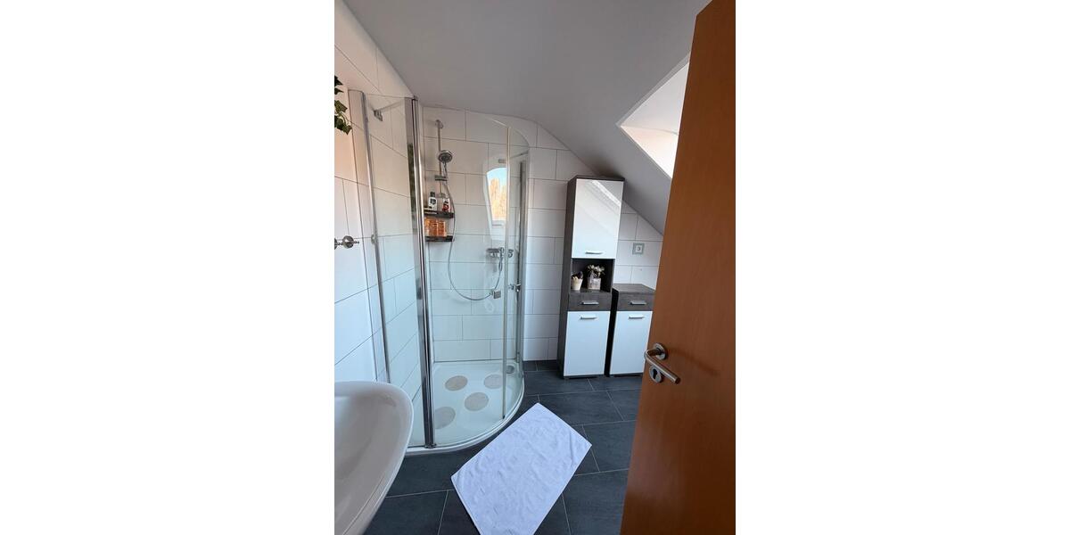 Doppelhaushälfte Overath - 4 Zimmer, 128 m&sup2;, 399.000&euro; | Angebot:25964588