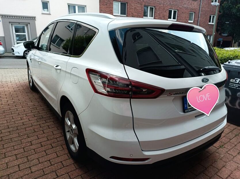 S-Max